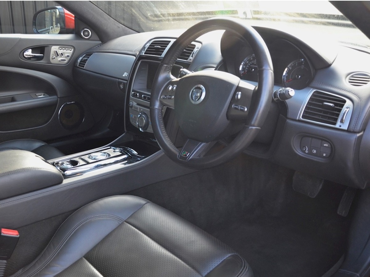 2010 Jaguar XKR Image 6